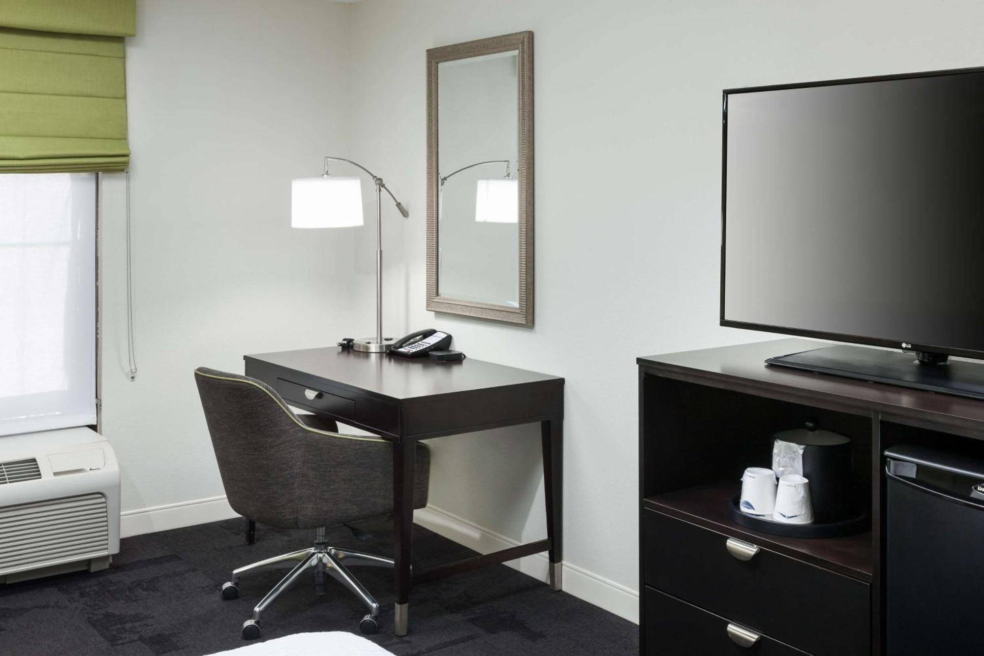 Hampton Inn & Suites Gainesville Downtown Kültér fotó