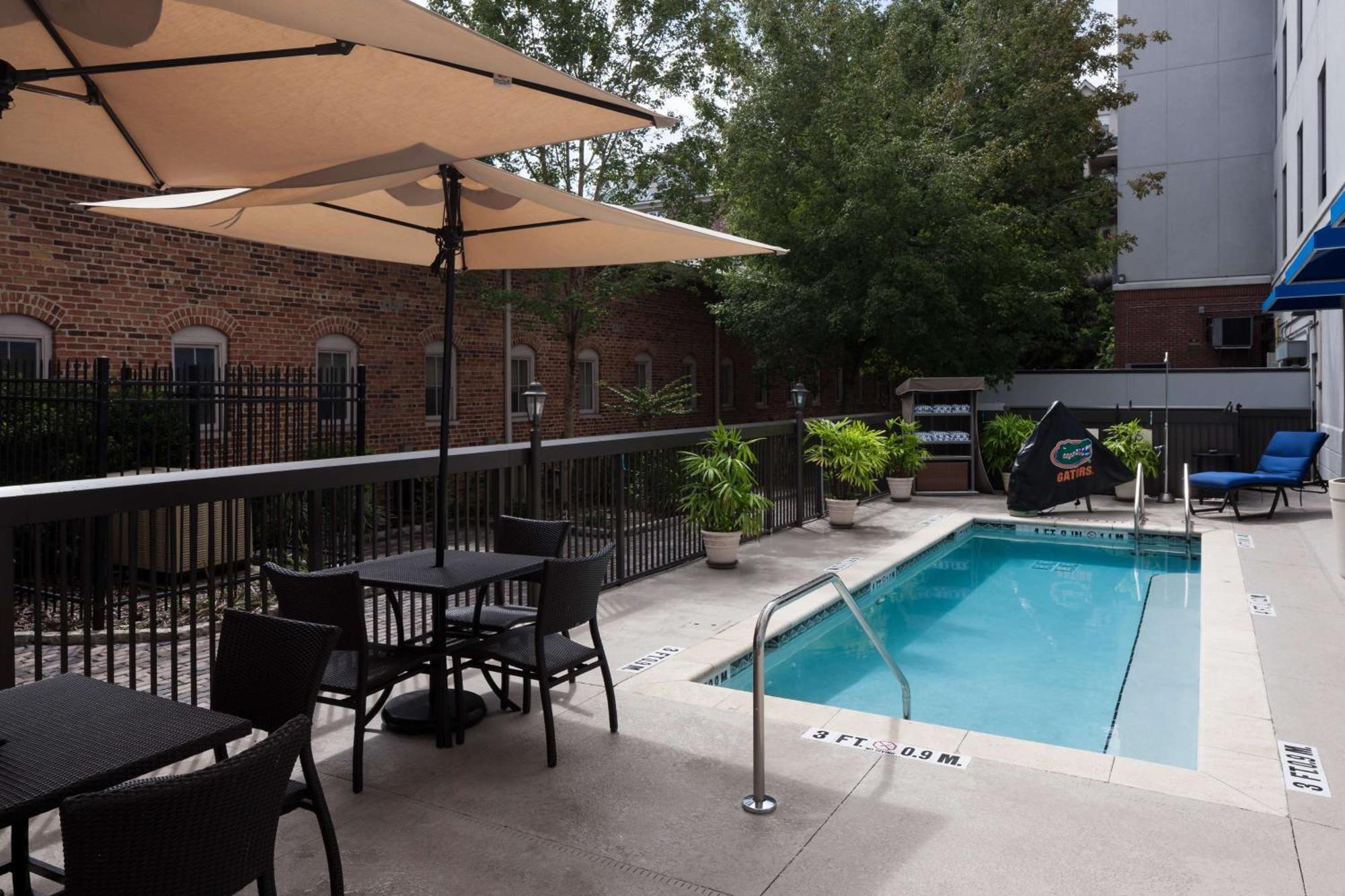 Hampton Inn & Suites Gainesville Downtown Kültér fotó