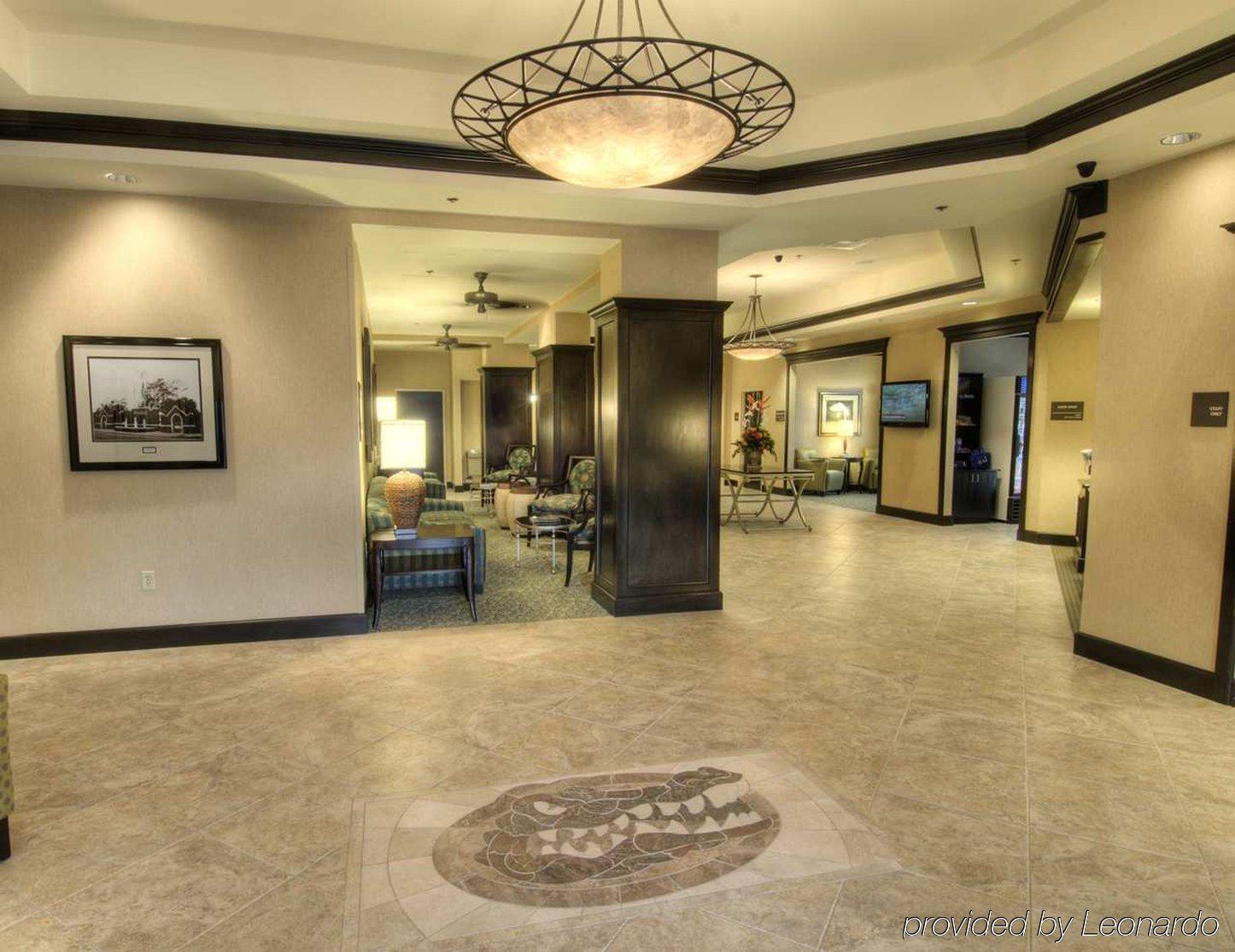 Hampton Inn & Suites Gainesville Downtown Beltér fotó