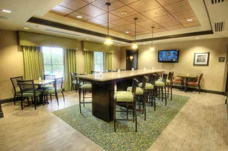 Hampton Inn & Suites Gainesville Downtown Kültér fotó